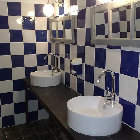 Hotel Markezinis 3*